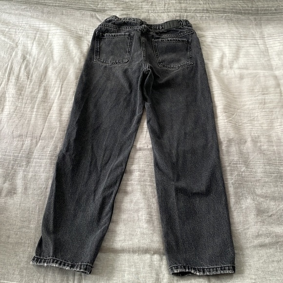 Zara Girl Black Mom Fit Distressed jeans size 11-12 - Picture 2 of 2